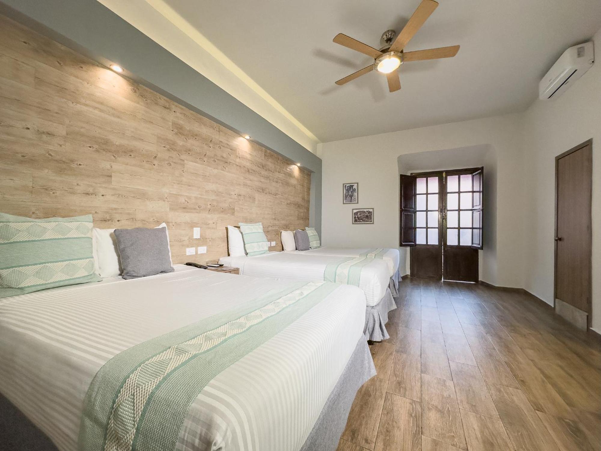 Hotel Hidalgo Querétaro Extérieur photo
